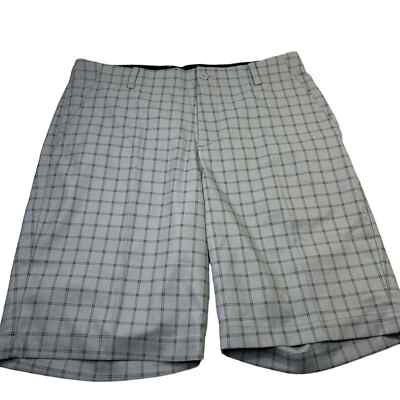 Nike Dri-FIT Men's Golf Shorts Size 32 Gray Plaid Flat Front Casual Active Wear