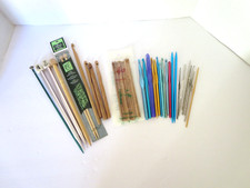Lot 39 Pieces Crochet Hooks Knitting Needles Aluminum and Bamboo Assorted Sizes