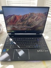 Predator Helios 300 Negotiable