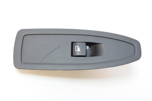 BMW F30 Fensterschalter Tür vorne links 9208107 320d xDrive 2013 RHD 2182151