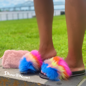 cape robbin faux fur slides