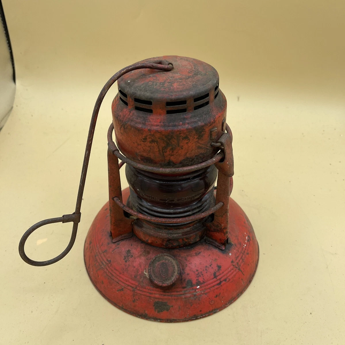 Antique Dietz No 40 Traffic Gard lantern Syracuse NY with Dietz globe