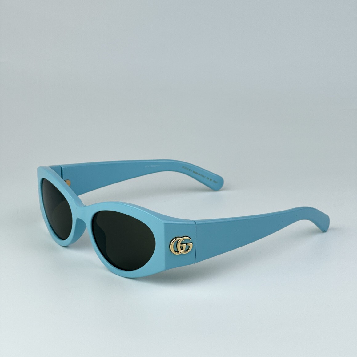 Gucci Women AUTHENTIC Sunglasses Light Blue Grey Cat Eye GG1401S