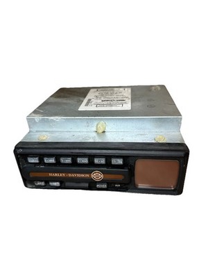 * GENUINE HARLEY DAVIDSON Ultra Classic Radio Stereo CD Player 76146-04 RS9804UD