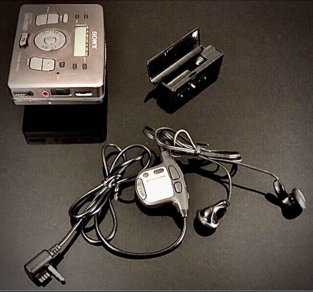 SONY WALKMAN ウォークマン WM-GX822 カセットプレーヤー SONY Stereo Cassette Walkman WM-GX822 With Accessories From