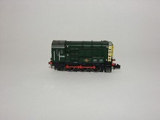 Graham Farish Class 08  Gronk BR Green Diesel Shunter 370-140 outside frames