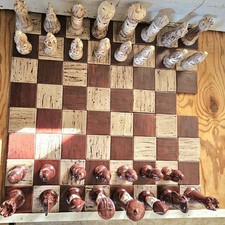 Moule Duncan céramique pièces d'échecs médiévales jeu presque complet - 31 pièces avec plateau