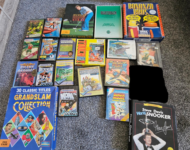 Commodore 64 & Amiga Games Bundle - 19 Games 1 Utility set