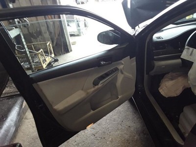 Grille Lower Center SE Sport Fits 12-14 CAMRY 1331531