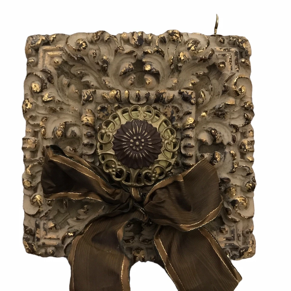 John Richard Medallion Gold Gilt Wall Hanging GRF2554 Neiman Marcus 3D 8x8 - Image 3 of 4