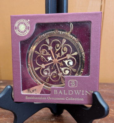 Baldwin 24KT Gold On Brass Smithsonian Collection 3D Ornament Ice