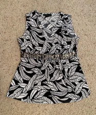 Attention Womens Sleeveless V- Neck Stretch Black/White  Blouse Top Size M