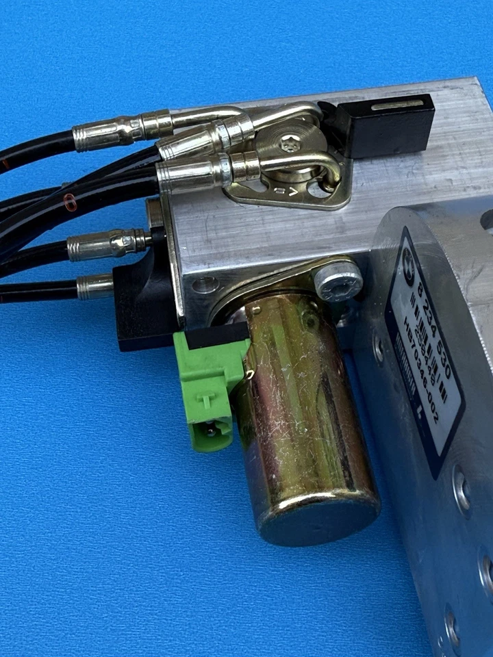 2000-2006 BMW E46 M3 330CI 325CI Convertible Roof Top Pump Motor / TESTED - Image 2 of 4