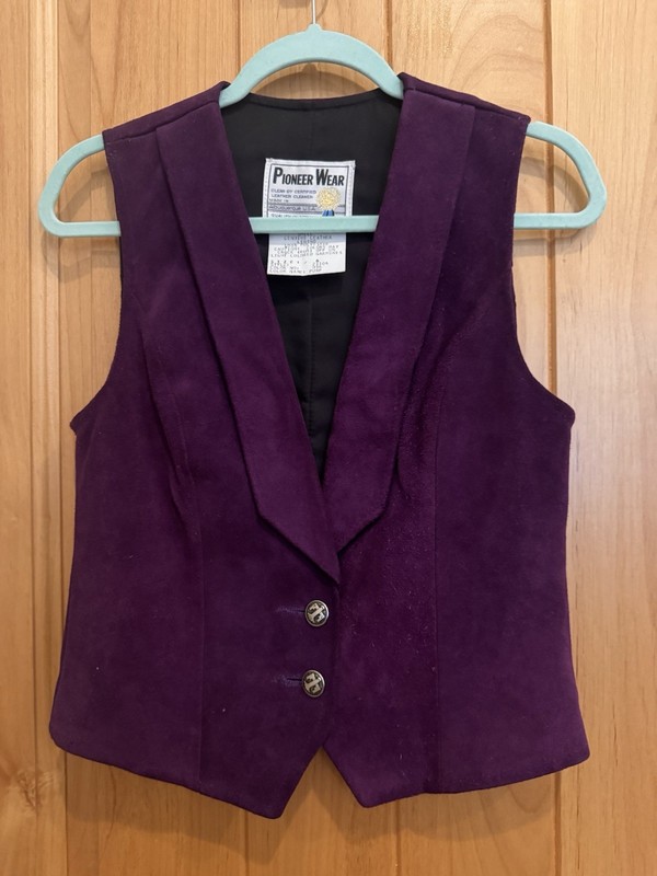 Vintage Pioneer Wear Womens Suede Violet Purple Vest Size 6