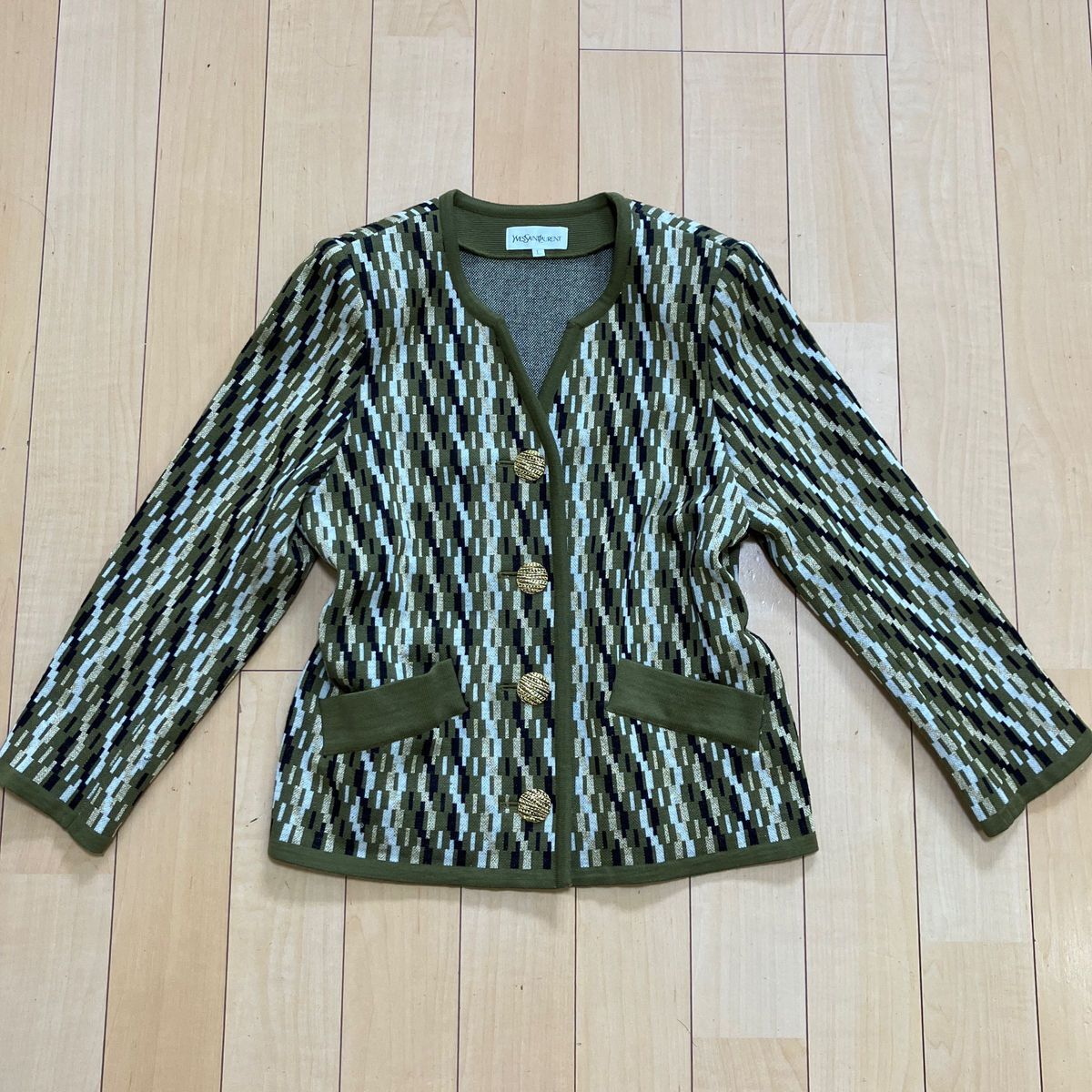 YVES SAINT LAURENT Giacca senza colletto con bottoni oro taglia L