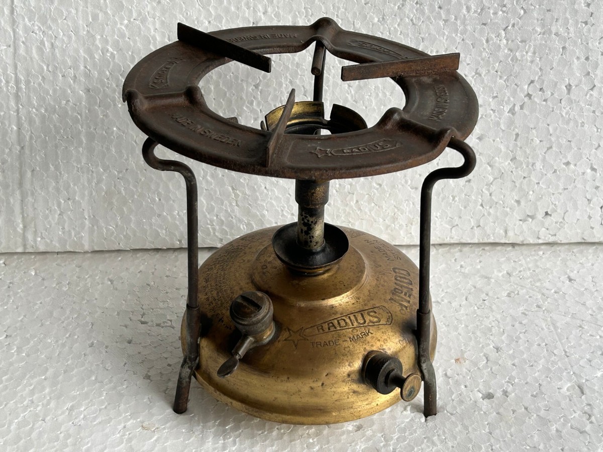 RARE OLD VINTAGE RADIUS NO.100 MADE IN SWEDEN BRASS KEROSENE RARE OLD VINTAGE RADIUS NO.100 MADE IN SWEDEN BRASS KEROSENE