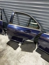 Mercedes W204 C-Klasse Limousine T&uuml;r Hinten Links Fahrerseite 359 Blau