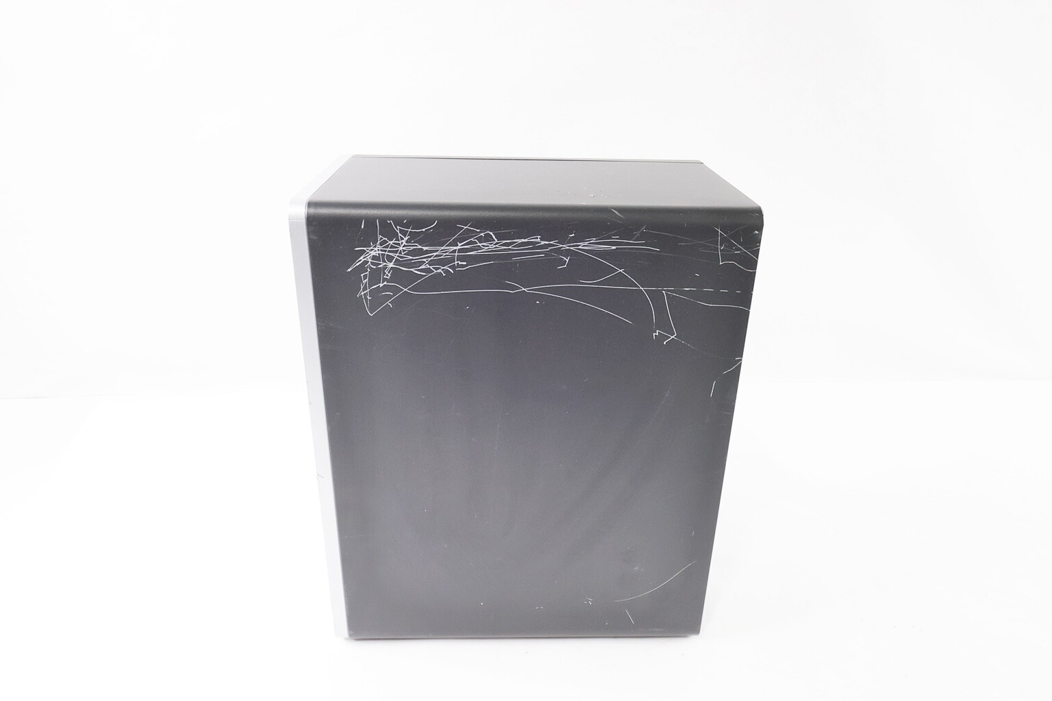 HP PAVILION 590P0033W INTEL CORE I38100 3.60GHZ 256GB 8GB RAM