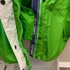Foto 14 di 16