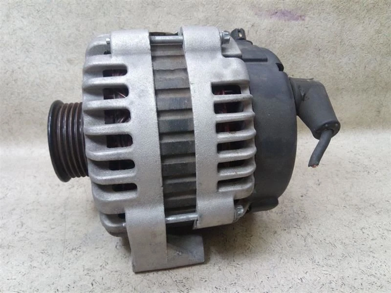 Alternador 130 Amp Usado Reman Se Adapta a Camioneta GMC SIERRA 99-02 GC5-191735 Foto 2 de 4