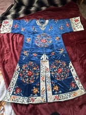 Vintage 1940s Embroidered Japanese Kimono Robe blue Silk  large
