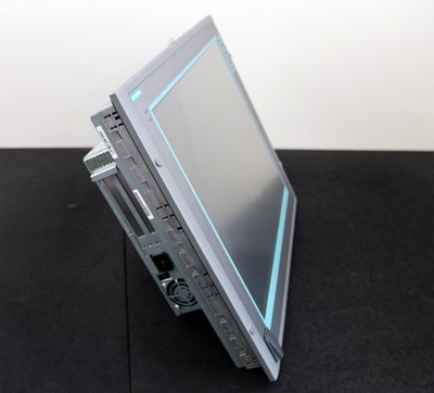 SIEMENS SIMATIC HMI IPC677C Panel PC 6AV7894-0BG30-0AC0 Vers. 18 gebraucht