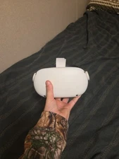 *Oculus Quest2* 128GB All-in-one VR Headset -No Controllers- 