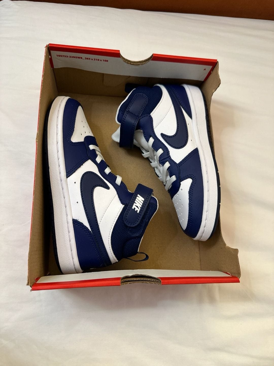 Nike Court Borough Mid 2 (PSV) White/Blue Sneaker Size 1Y (C