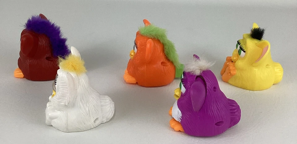 Lote de figuras de juguete Furby McDonald's Happy Meal de 3" de colección de los 90 juguetes coleccionables Foto 2 de 4