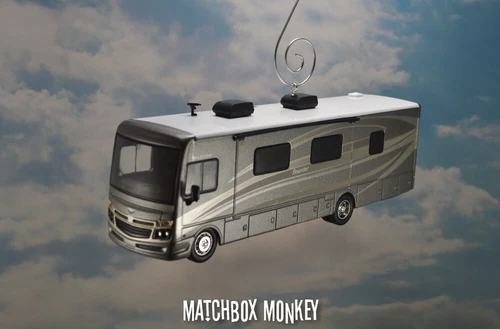 2016 Fleetwood Bounder 35K Class A Motorhome Custom Christmas Ornament RV Camper