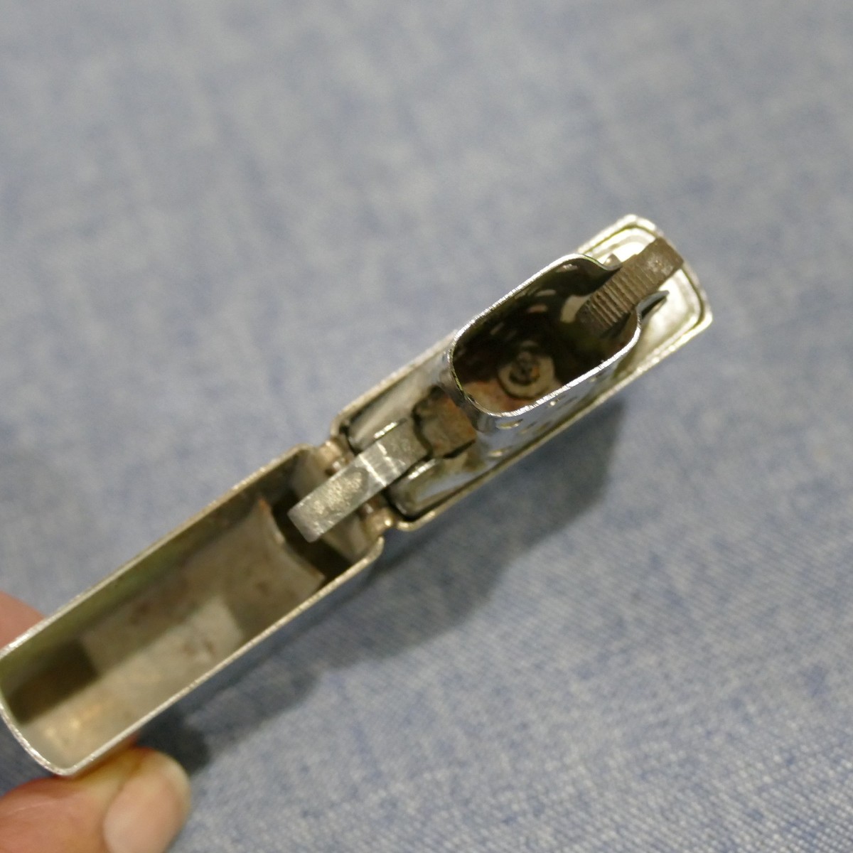 Vintage Champ Lighter made in Japan ~ Brushed Case ~ Sparks