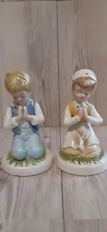 Vintage Ceramic Boy & Girl Praying Figurines