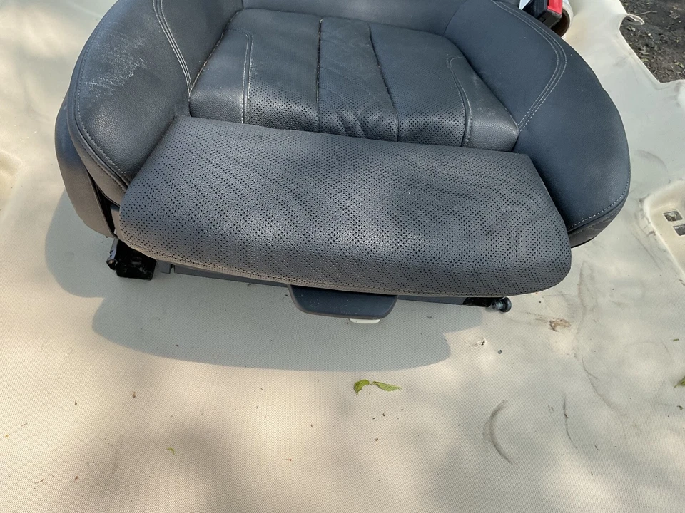 BMW 540i 530I G30 2017-2022 asiento inferior delantero derecho marco de pista con motores OEM Foto 4 de 4