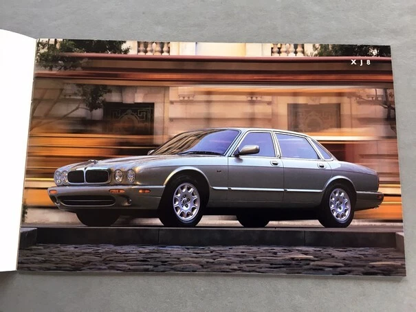 1999 Jaguar Car Sales Brochure - XK8 Convertible XJR XJ8 XJ8L Vanden Plas - Image 2 of 4