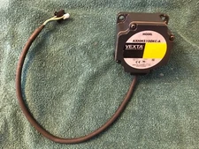Vexta DC Motor AXHM5100KC-A   100 WATT    NEW