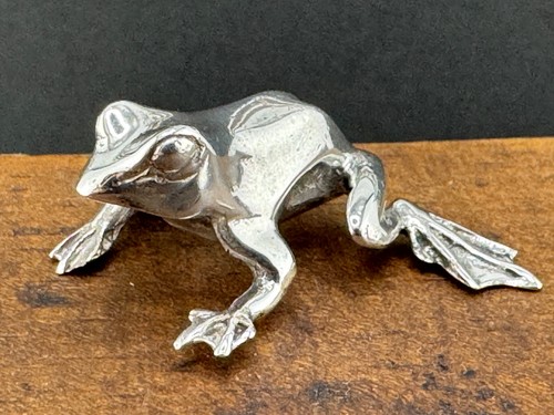 Frog Sterling Silver Figurine Miniature 16 grams 1.40" Long 1.5" Wide .5" High