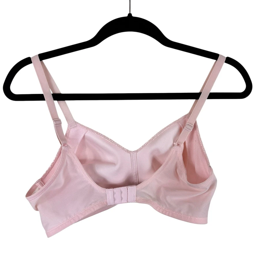 Sujetador Breezies Pluma Ligero Jacquard Inalámbrico Rosa Ligeramente Forrado Talla 36B Foto 2 de 4