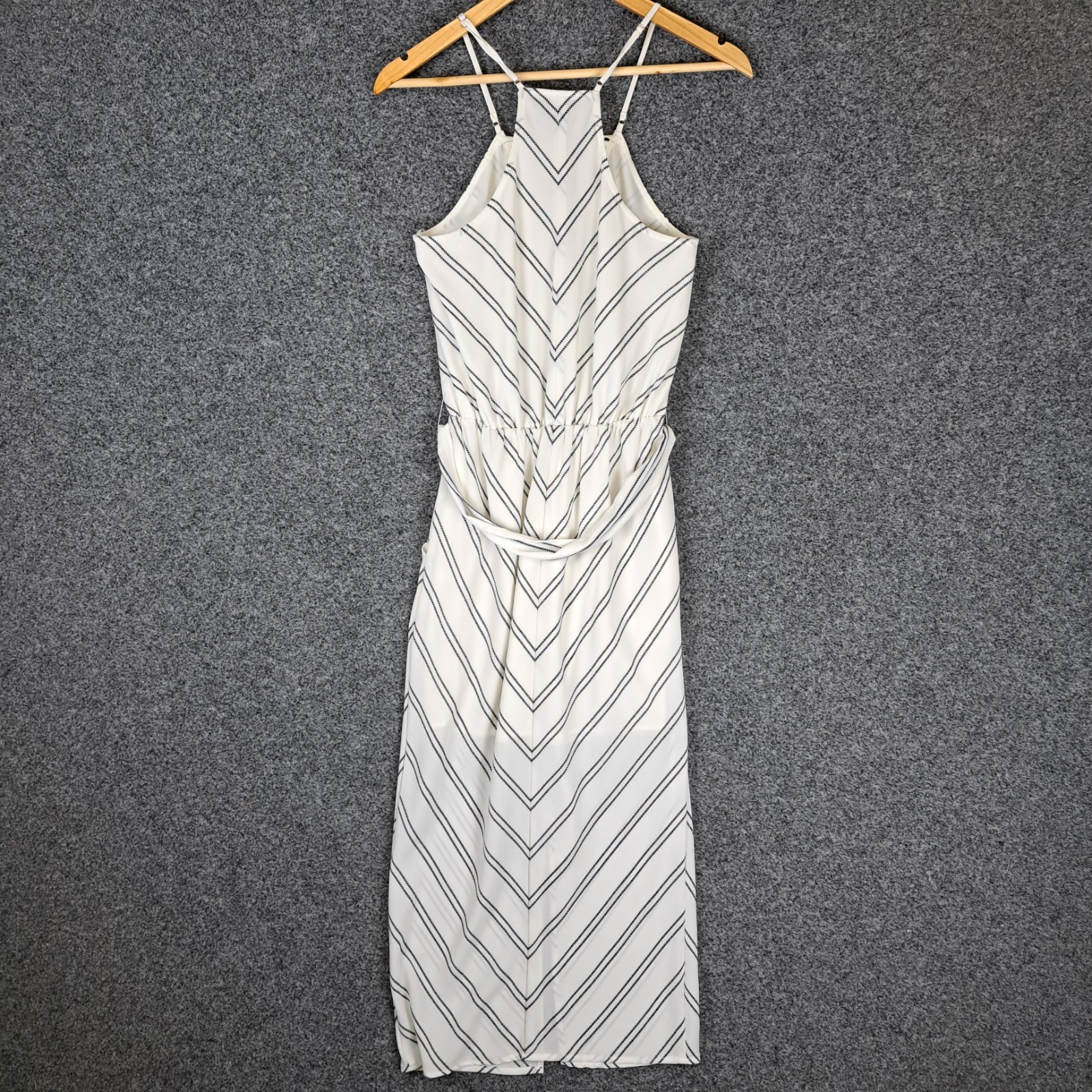 Picture 9 of 10