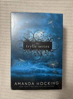 Trylle Series Boxed Set 1-3 by Amanda Hocking Ascend Torn Switched New Sealed