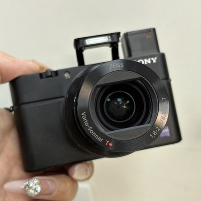 Sony Cyber-shot DSC-RX100M4 RX100 IV Digital Camera WiFi NFC OIS Camera