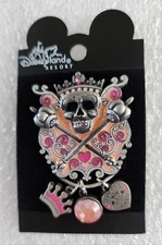 DISNEY PIRATE PRINCESS~THEMED CHARMS~CROWN~JEWEL~HEART DANGLE PIN~FREE SHIPPING!