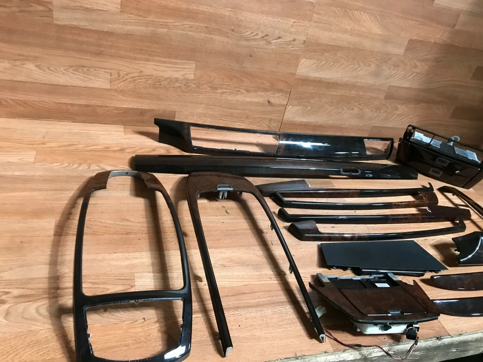 BMW OEM E65 E66 760LI 750LI 745LI TABLERO DELANTERO Y PANEL DE PUERTA JUEGO DE MOLDURAS DE MADERA 2 TONOS Foto 3 de 4