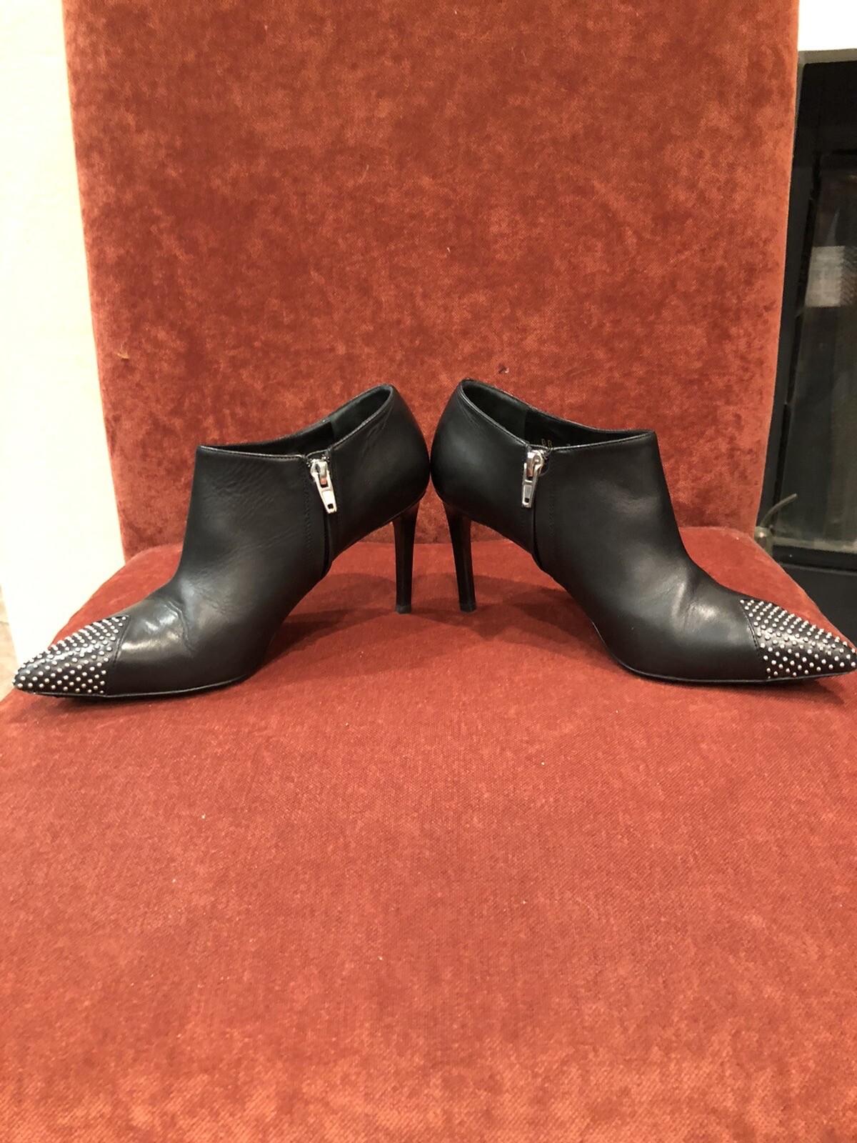 Oltre $800 Stivaletti USATI SAINT LAURENT STIVALI NERI TAGLIA 38 Scarpe Made In Italy