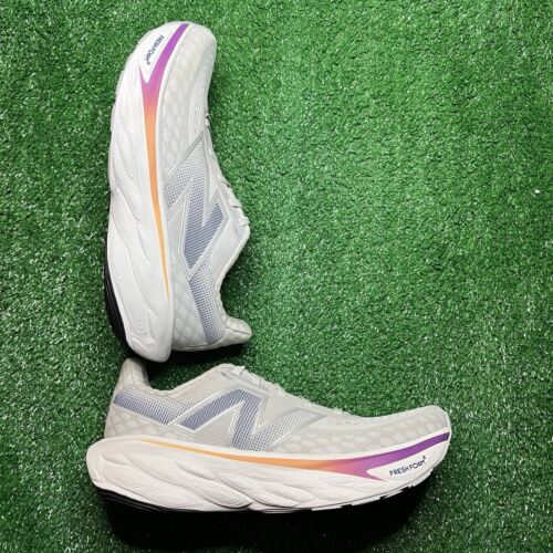 New Balance 1080 V14 Women’s Size 9.5 D Wide Gray/Inkwell W1080G14 Running Shoes