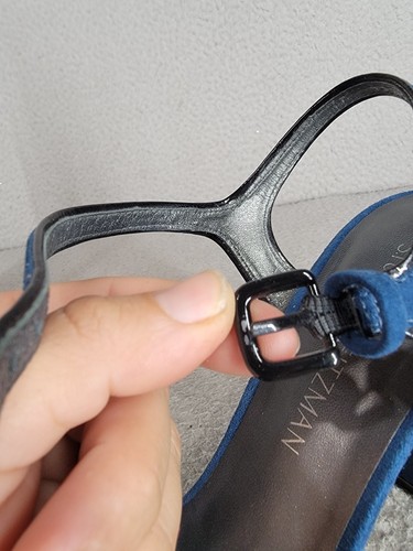 Sandali Stuart Weitzman tacco alto 8,5 plateau blu pelle scamosciata cinturino punta aperta - Foto 16 di 17