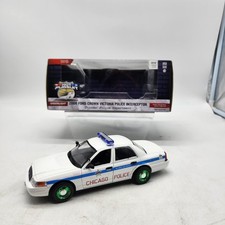 Greenlight 2008 CROWN VICTORIA CHICAGO POLICE INTERCEPTOR Green Machine 1:24 