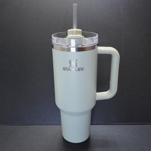 Stanley The Quencher H2.0 FlowState Tumbler 40oz/1.18L Mint Green w/ Lid & Straw