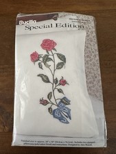 VTG Bucilla Creative Needlecraft Stitchery Pillow Kit pair Roses 64234 NEW