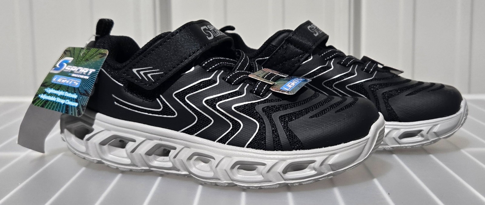 - Little Boys' Size 11
