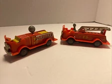 Lot of 2 Vintage Tin & Plastic 4" Fire Truck FD SSS Japan Tiny Giant Series RARE